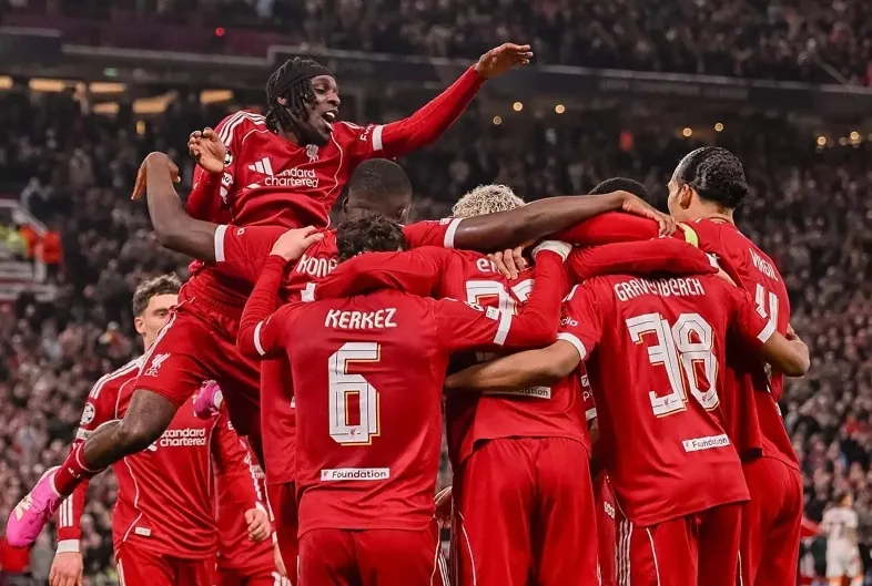 চ্যাম্পিয়ন্স লিগের রিক্যাপ: লিভারপুল র্যাম্প্যান্ট, স্পার্স ভ্যালিয়্যান্ট কিন্তু ব্যর্থ, নিউক্যাসল মারধর